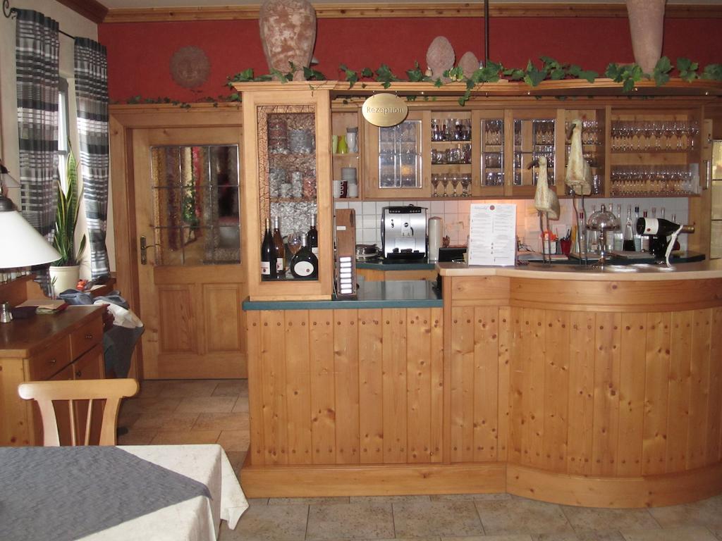 Der Patrizierhof - Weingut Gasthof Hotel - Familie Grebner Grosslangheim Kültér fotó