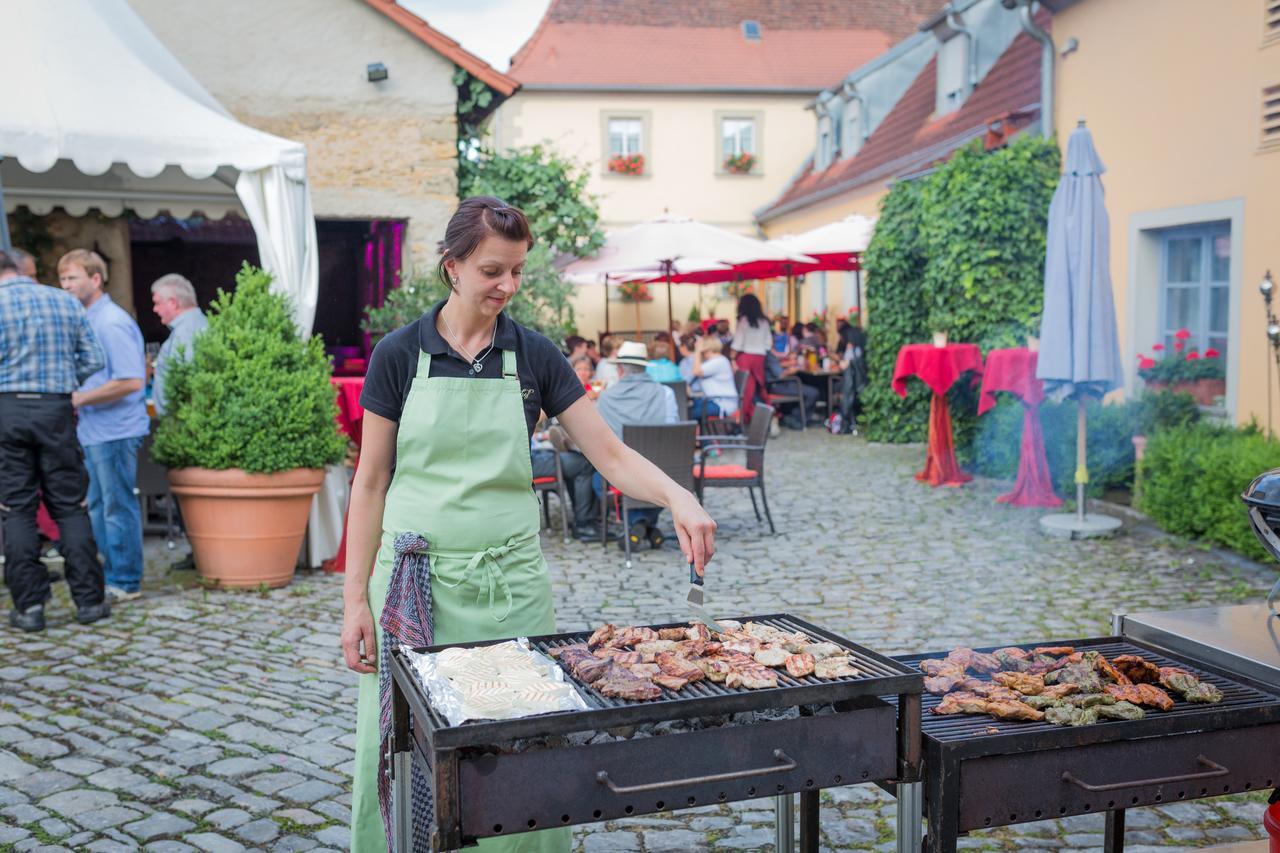 Der Patrizierhof - Weingut Gasthof Hotel - Familie Grebner Grosslangheim Kültér fotó