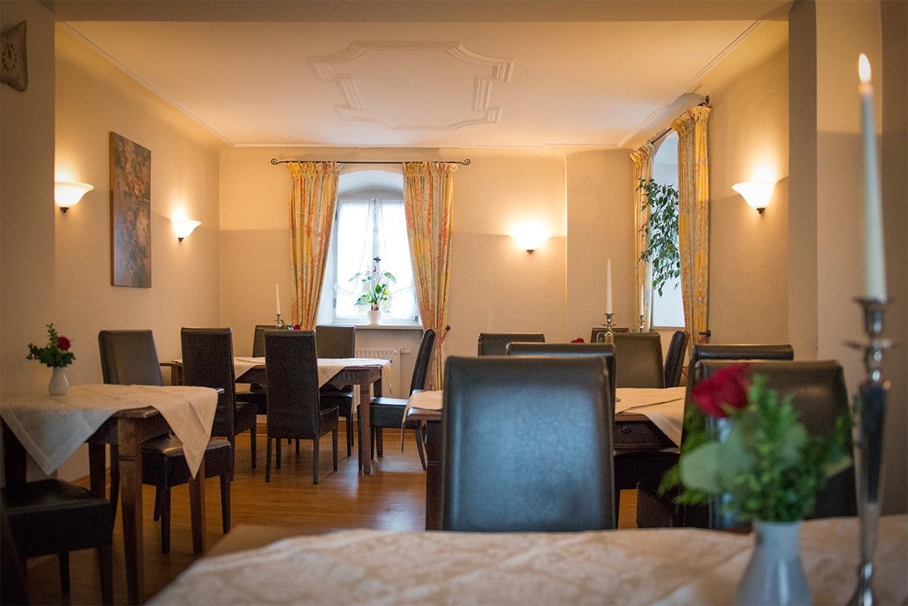 Der Patrizierhof - Weingut Gasthof Hotel - Familie Grebner Grosslangheim Kültér fotó